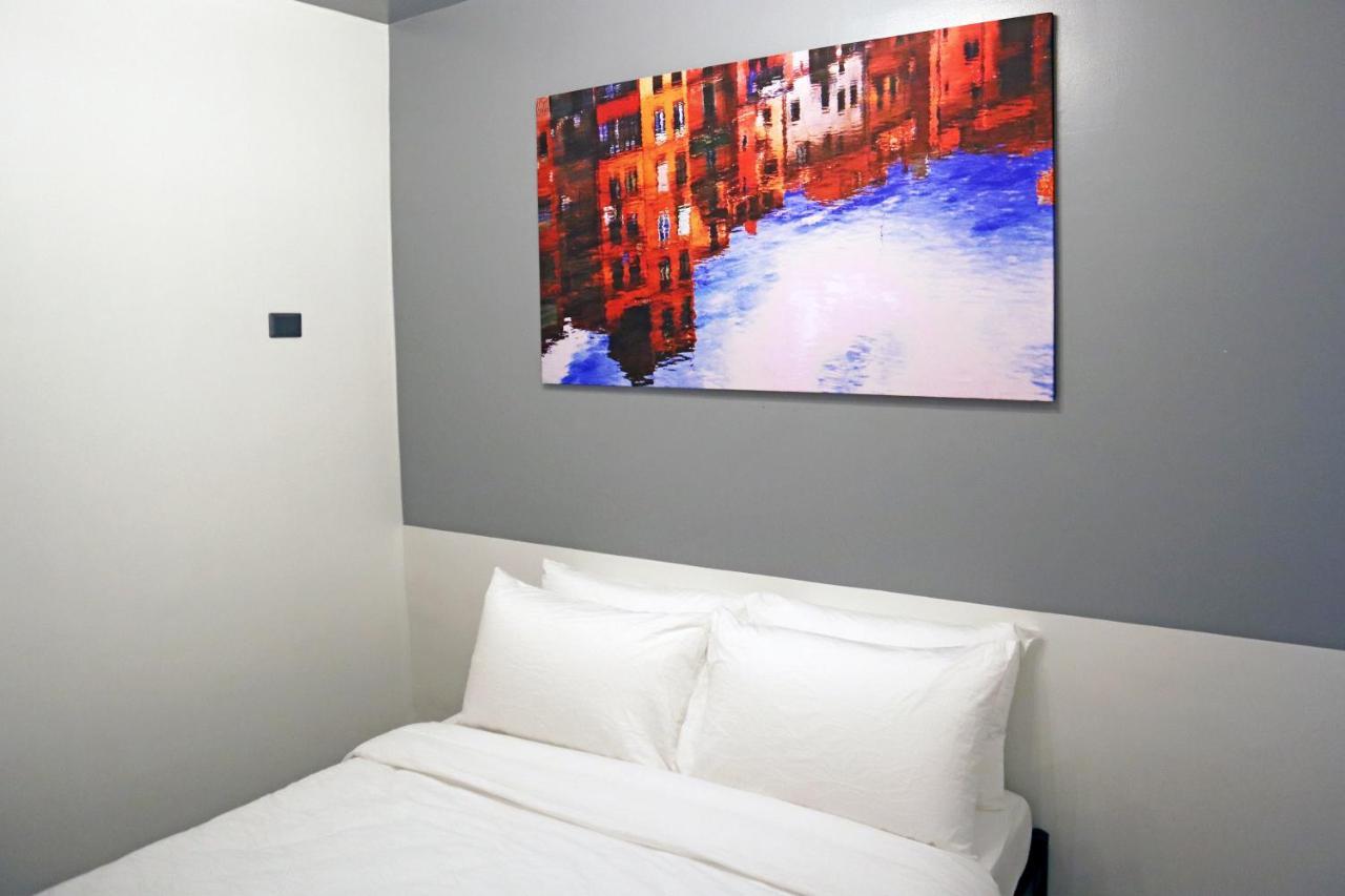 Pasig City Mystay Hotel Bgc North מראה חיצוני תמונה